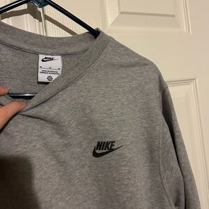 Gray Nike crewneck